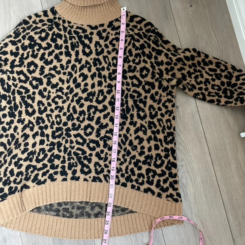 J.Crew Alpaca Blend TURTLENECK Animal Print Asymmetrical Hem Sweater